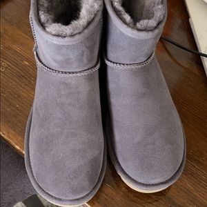 Brand New mini boot two Ugg’s